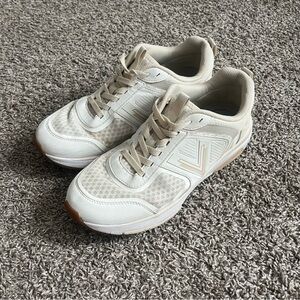 Vionic Women's Walk Strider Sneakers White Cream Lace Up Shoes Comfort Size 9.5
